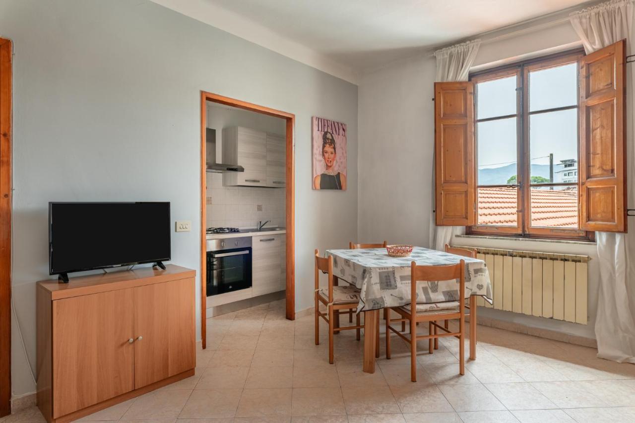 Apartments Volpino - Affitti Brevi Italia Λούκα Εξωτερικό φωτογραφία